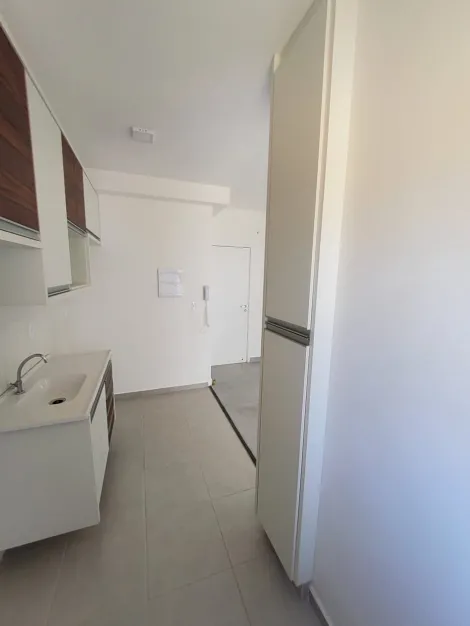 Alugar Apartamento / Padr&atilde;o em S&atilde;o Jos&eacute; do Rio Preto R$ 1.800,00 - Foto 16