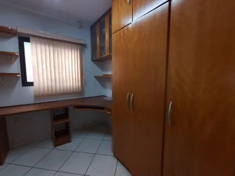 Alugar Casa / Condom&iacute;nio em S&atilde;o Jos&eacute; do Rio Preto R$ 3.500,00 - Foto 4