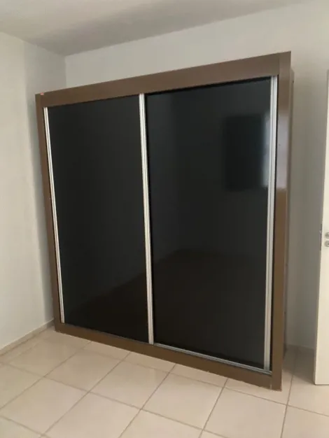 Alugar Apartamento / Padr&atilde;o em S&atilde;o Jos&eacute; do Rio Preto R$ 1.200,00 - Foto 13