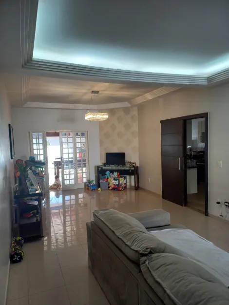 Comprar Casa / Padr&atilde;o em S&atilde;o Jos&eacute; do Rio Preto R$ 800.000,00 - Foto 3