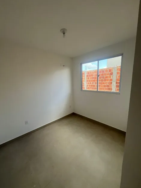 Alugar Casa / Padr&atilde;o em S&atilde;o Jos&eacute; do Rio Preto R$ 900,00 - Foto 8