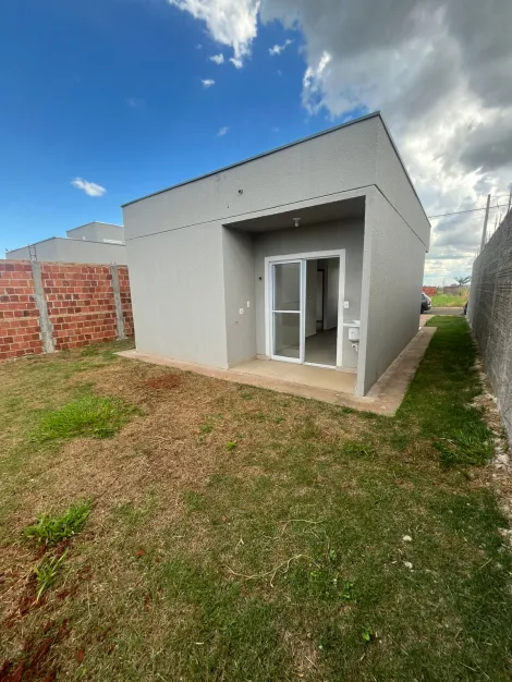 Alugar Casa / Padr&atilde;o em S&atilde;o Jos&eacute; do Rio Preto R$ 900,00 - Foto 12