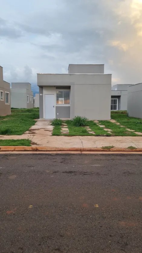 Alugar Casa / Padr&atilde;o em S&atilde;o Jos&eacute; do Rio Preto R$ 900,00 - Foto 2