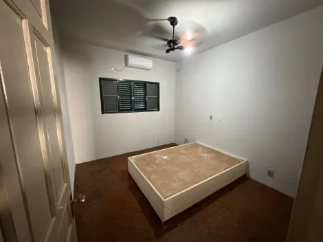 Comprar Casa / Padr&atilde;o em S&atilde;o Jos&eacute; do Rio Preto R$ 400.000,00 - Foto 4