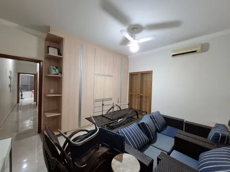 Alugar Casa / Padr&atilde;o em S&atilde;o Jos&eacute; do Rio Preto R$ 3.300,00 - Foto 9