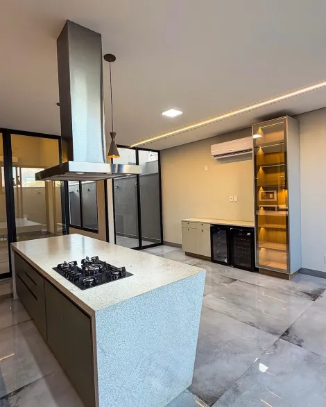 Comprar Casa / Condom&iacute;nio em S&atilde;o Jos&eacute; do Rio Preto R$ 1.480.000,00 - Foto 3