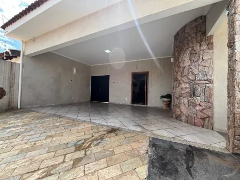 Alugar Casa / Padr&atilde;o em S&atilde;o Jos&eacute; do Rio Preto. apenas R$ 485.000,00