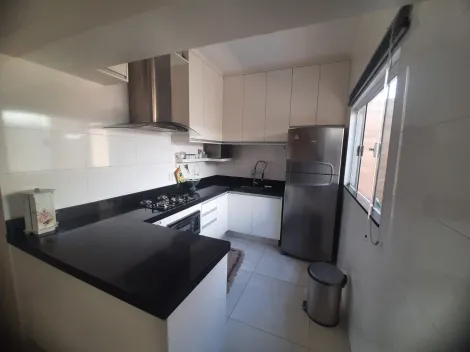 Casa / Padr&atilde;o em Mirassol 