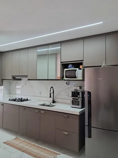 Alugar Apartamento / Padr&atilde;o em S&atilde;o Jos&eacute; do Rio Preto R$ 3.000,00 - Foto 5