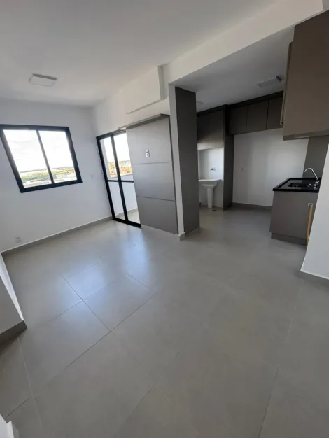 Alugar Apartamento / Padr&atilde;o em S&atilde;o Jos&eacute; do Rio Preto R$ 2.700,00 - Foto 2