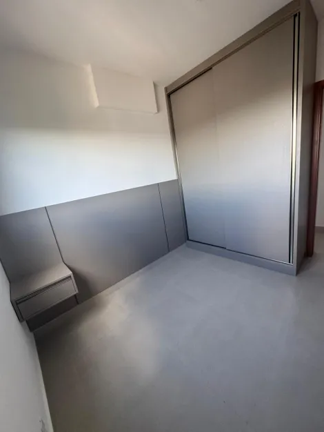 Alugar Apartamento / Padr&atilde;o em S&atilde;o Jos&eacute; do Rio Preto R$ 2.700,00 - Foto 10