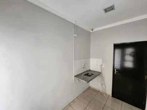 Alugar Comercial / Casa Comercial em S&atilde;o Jos&eacute; do Rio Preto R$ 6.500,00 - Foto 26