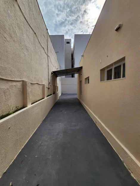 Alugar Comercial / Casa Comercial em S&atilde;o Jos&eacute; do Rio Preto R$ 6.500,00 - Foto 38