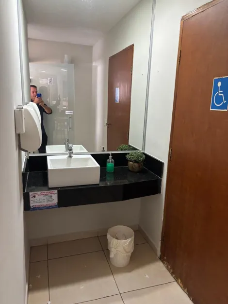 Comprar Comercial / Casa Comercial em S&atilde;o Jos&eacute; do Rio Preto R$ 1.500.000,00 - Foto 6