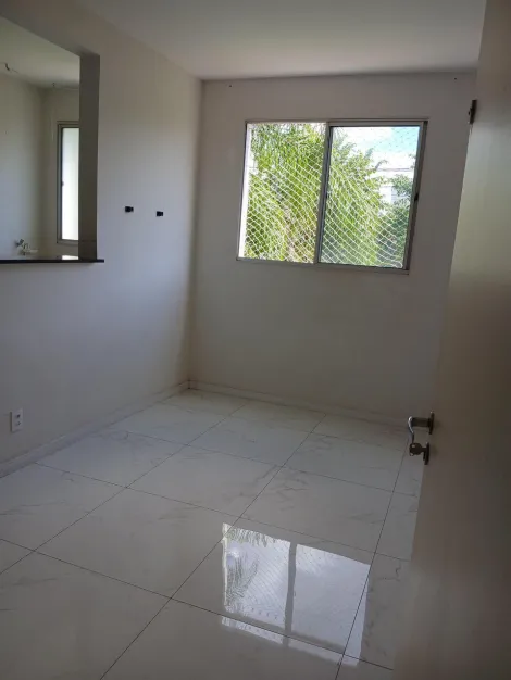 Alugar Apartamento / Padr&atilde;o em S&atilde;o Jos&eacute; do Rio Preto. apenas R$ 160.000,00