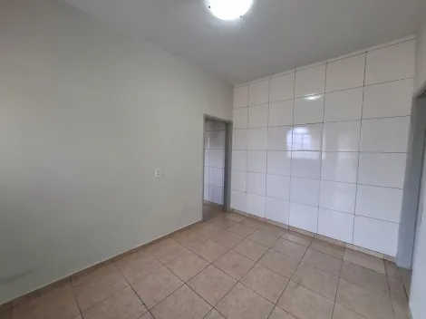 Alugar Casa / Padr&atilde;o em S&atilde;o Jos&eacute; do Rio Preto R$ 1.000,00 - Foto 3