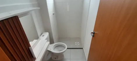 Alugar Apartamento / Padr&atilde;o em S&atilde;o Jos&eacute; do Rio Preto R$ 1.100,00 - Foto 8