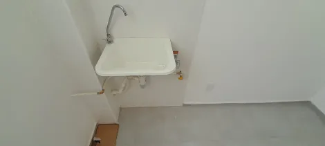 Alugar Apartamento / Padr&atilde;o em S&atilde;o Jos&eacute; do Rio Preto R$ 1.100,00 - Foto 9