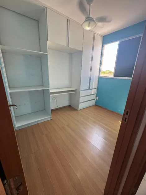 Comprar Apartamento / Padr&atilde;o em S&atilde;o Jos&eacute; do Rio Preto R$ 305.000,00 - Foto 3