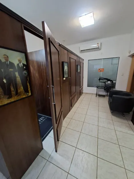 Alugar Comercial / Casa Comercial em S&atilde;o Jos&eacute; do Rio Preto R$ 8.000,00 - Foto 8