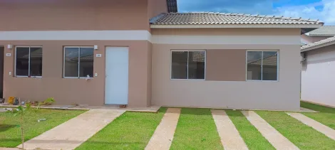 Casa / Condom&iacute;nio em Bady Bassitt 