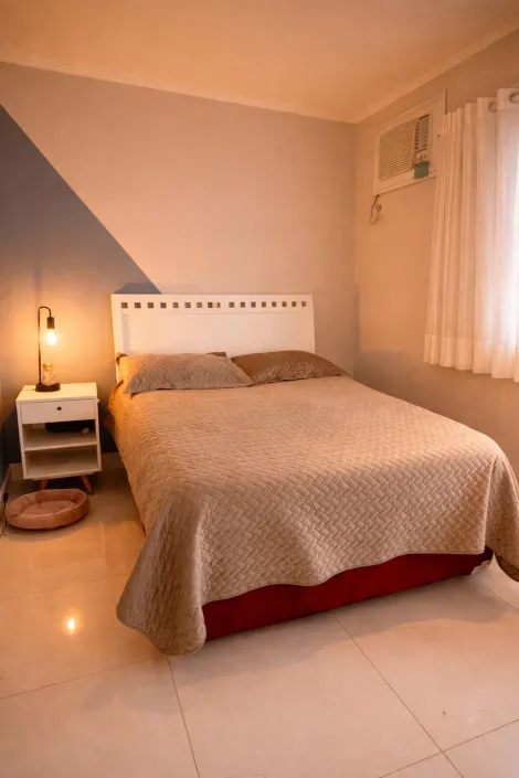 Casa / Condom&iacute;nio em S&atilde;o Jos&eacute; do Rio Preto 