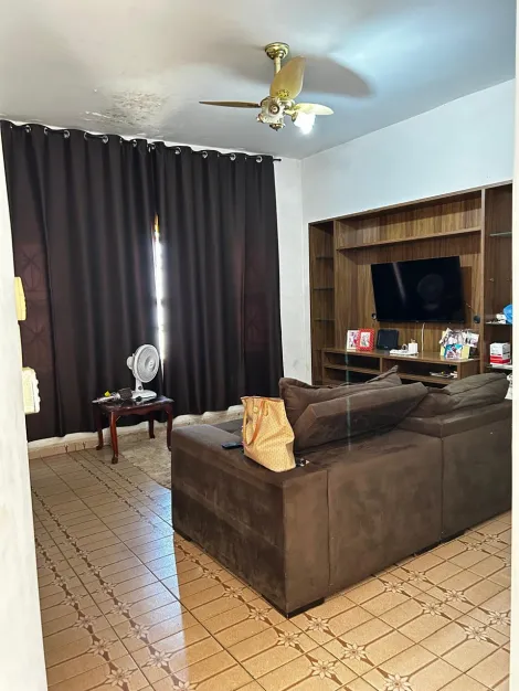 Comprar Casa / Padr&atilde;o em S&atilde;o Jos&eacute; do Rio Preto R$ 380.000,00 - Foto 5