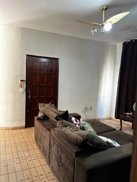 Comprar Casa / Padr&atilde;o em S&atilde;o Jos&eacute; do Rio Preto R$ 380.000,00 - Foto 6
