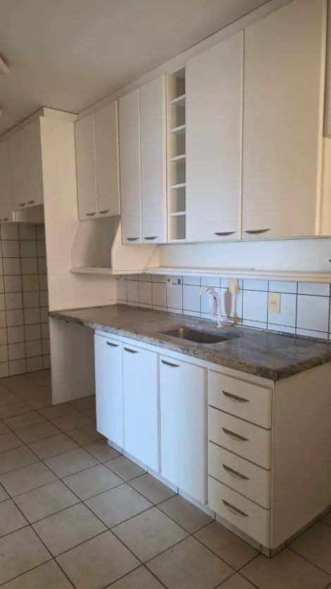 Alugar Apartamento / Padr&atilde;o em S&atilde;o Jos&eacute; do Rio Preto R$ 1.800,00 - Foto 13
