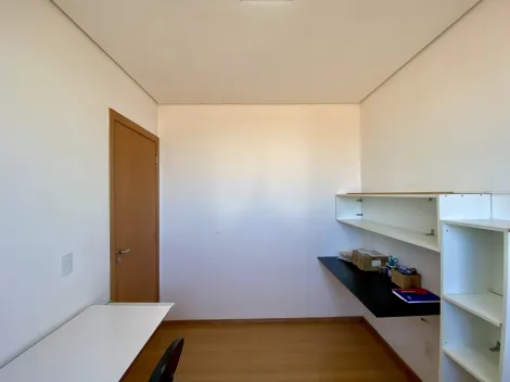 Comprar Apartamento / Padr&atilde;o em S&atilde;o Jos&eacute; do Rio Preto R$ 215.000,00 - Foto 12