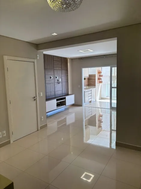 Alugar Apartamento / Padr&atilde;o em S&atilde;o Jos&eacute; do Rio Preto. apenas R$ 5.200,00