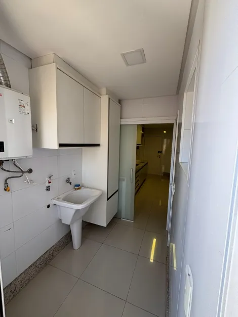 Alugar Apartamento / Padr&atilde;o em S&atilde;o Jos&eacute; do Rio Preto R$ 5.200,00 - Foto 10