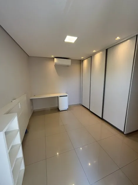 Alugar Apartamento / Padr&atilde;o em S&atilde;o Jos&eacute; do Rio Preto R$ 5.200,00 - Foto 16
