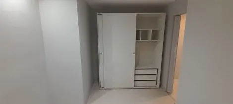 Alugar Apartamento / Padr&atilde;o em S&atilde;o Jos&eacute; do Rio Preto R$ 900,00 - Foto 8