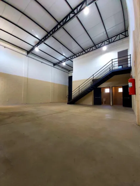 Alugar Comercial / Sal&atilde;o em S&atilde;o Jos&eacute; do Rio Preto R$ 3.800,00 - Foto 8