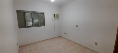 Alugar Apartamento / Padr&atilde;o em S&atilde;o Jos&eacute; do Rio Preto R$ 1.500,00 - Foto 3