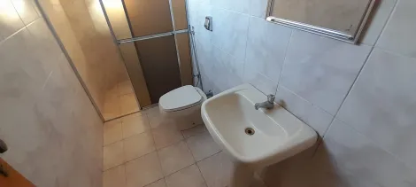 Alugar Apartamento / Padr&atilde;o em S&atilde;o Jos&eacute; do Rio Preto R$ 1.500,00 - Foto 8