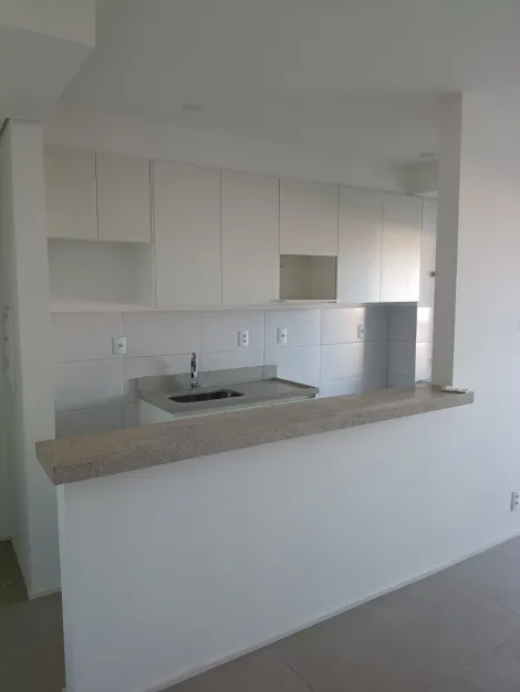 Alugar Apartamento / Padr&atilde;o em S&atilde;o Jos&eacute; do Rio Preto R$ 1.500,00 - Foto 2