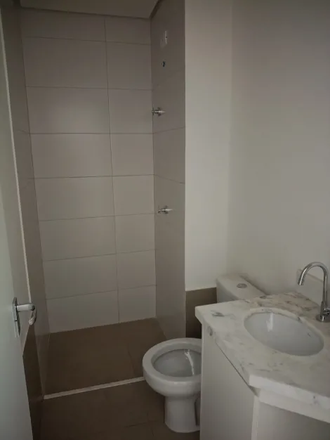 Alugar Apartamento / Padr&atilde;o em S&atilde;o Jos&eacute; do Rio Preto R$ 1.500,00 - Foto 7