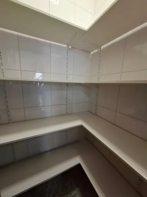 Alugar Apartamento / Padr&atilde;o em S&atilde;o Jos&eacute; do Rio Preto R$ 5.000,00 - Foto 14