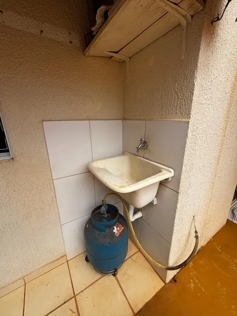 Alugar Casa / Condom&iacute;nio em S&atilde;o Jos&eacute; do Rio Preto R$ 2.500,00 - Foto 14