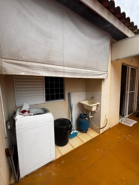 Alugar Casa / Condom&iacute;nio em S&atilde;o Jos&eacute; do Rio Preto R$ 2.500,00 - Foto 15