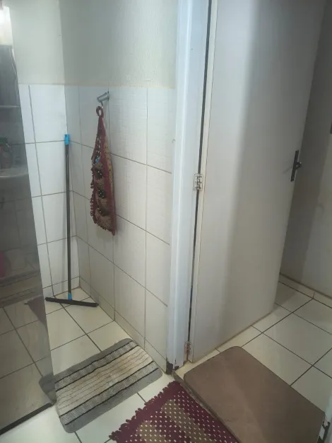 Comprar Casa / Padr&atilde;o em S&atilde;o Jos&eacute; do Rio Preto R$ 153.000,00 - Foto 5