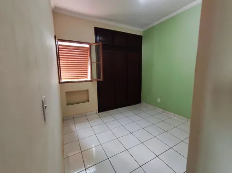 Alugar Apartamento / Padr&atilde;o em S&atilde;o Jos&eacute; do Rio Preto R$ 1.100,00 - Foto 4