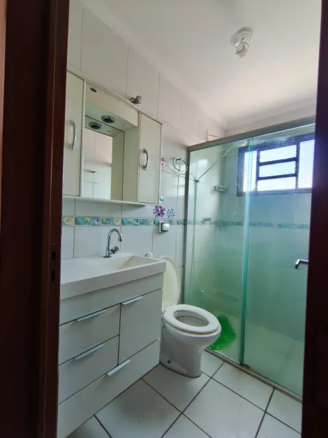 Alugar Apartamento / Padr&atilde;o em S&atilde;o Jos&eacute; do Rio Preto R$ 1.100,00 - Foto 7