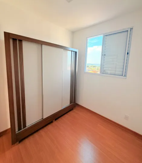 Comprar Apartamento / Padr&atilde;o em S&atilde;o Jos&eacute; do Rio Preto R$ 220.000,00 - Foto 4