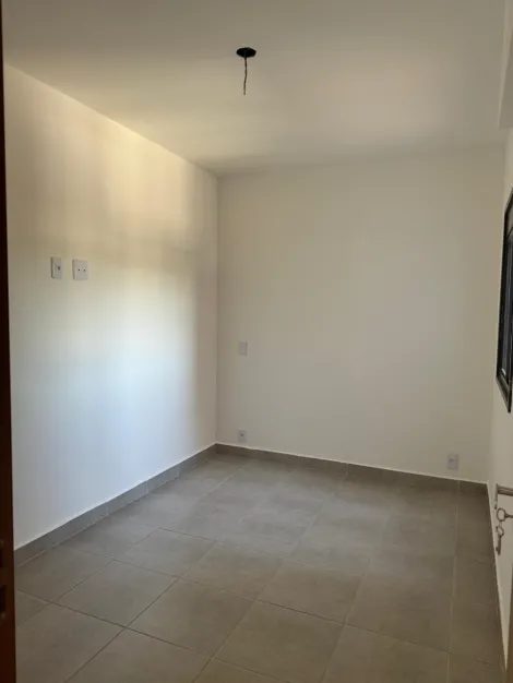 Alugar Apartamento / Padr&atilde;o em S&atilde;o Jos&eacute; do Rio Preto R$ 1.500,00 - Foto 4
