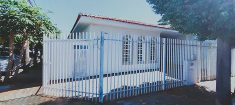 Alugar Casa / Padr&atilde;o em S&atilde;o Jos&eacute; do Rio Preto. apenas R$ 3.000,00