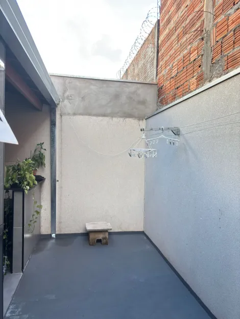 Comprar Casa / Padr&atilde;o em Mirassol R$ 355.000,00 - Foto 10