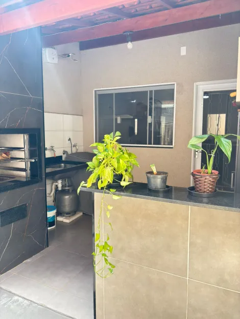 Comprar Casa / Padr&atilde;o em Mirassol R$ 355.000,00 - Foto 3